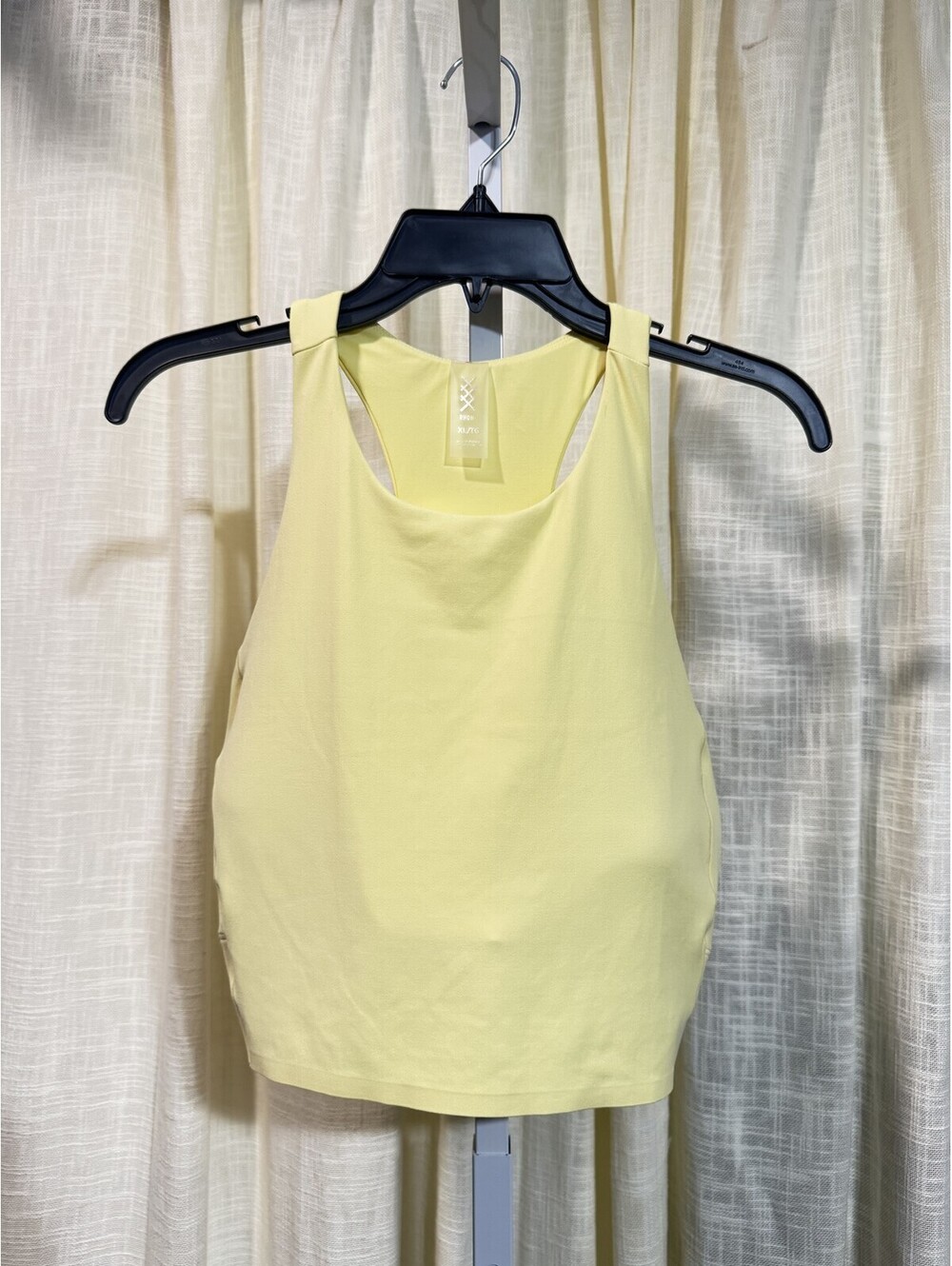 Rhone Sports Bra Yellow XL NWT
